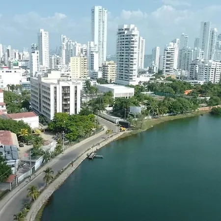 3 Carabelas Piso 16 Apartamento *